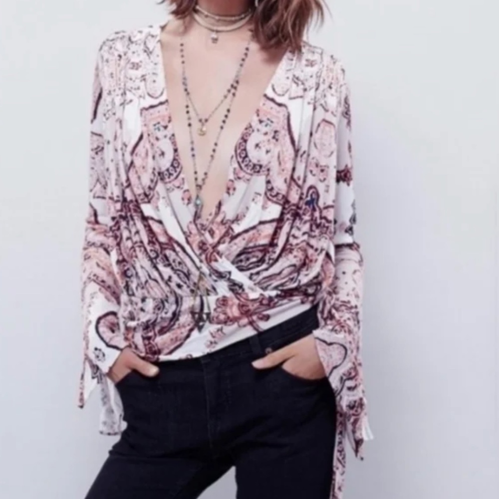 Free People Boho Paisley Faux Wrap Top Belle Sleeves  Size XS
